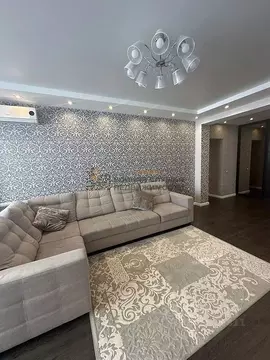 2-к кв. Башкортостан, Уфа просп. Октября (84.0 м)