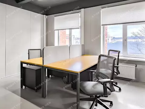 Офис в Санкт-Петербург Инструментальная ул., 8 (545 м)