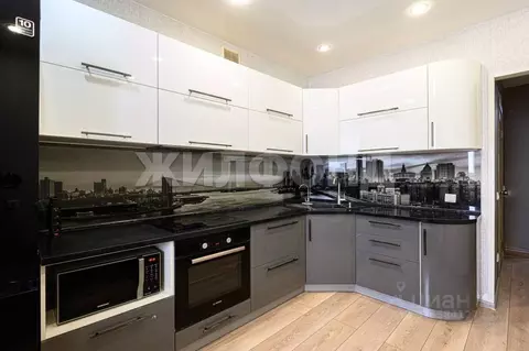 1-к кв. Новосибирская область, Новосибирск ул. Надежды, 10 (51.2 м)