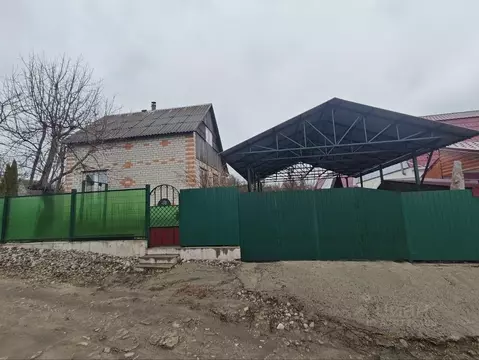 Дом в Брянская область, Брянский район, Снежское с/пос, пос. Верный ...