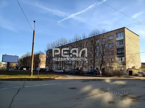 3-к кв. Ленинградская область, Гатчина ул. Рощинская, 18 (60.1 м)