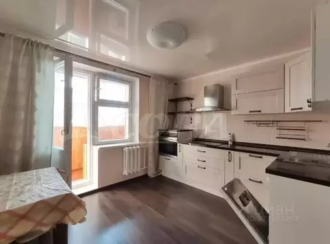 2-к кв. Тюменская область, Тюмень Восточный-2 мкр, ул. Ивана Словцова, ...