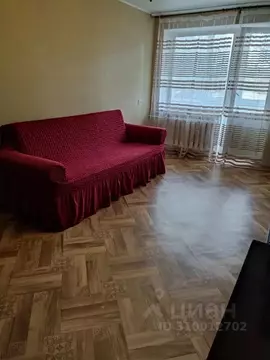 3-к кв. Крым, Симферополь просп. Кирова, 16/14 (70.0 м)