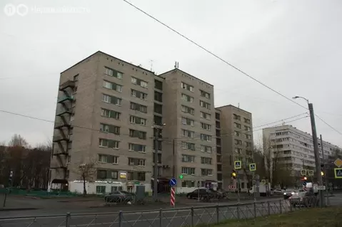 Торговая площадь (156 м)