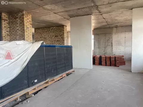 6-комнатная квартира: Уфа, улица Генерала Рыленко, 8 (365 м)