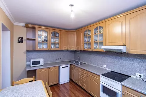 3-к кв. Тюменская область, Тюмень Харьковская ул., 57к2 (77.3 м)