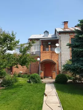 Дом в Волгоградская область, Средняя Ахтуба рп ул. Смирнова, 47 (232 ...