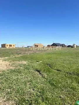 Участок в Саха (Якутия), Якутск городской округ, с. Хатассы ул. ...