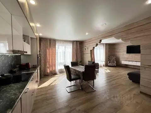 Дом в Иркутская область, Иркутский муниципальный округ, Маркова рп, ...