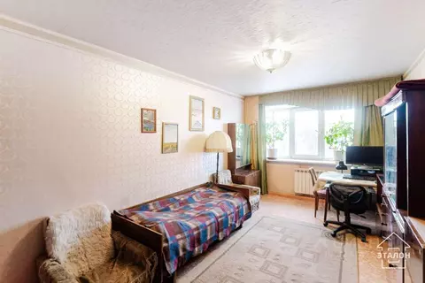 2-к кв. Омская область, Омск Привокзальный мкр, ул. Артема Избышева, 4 ...