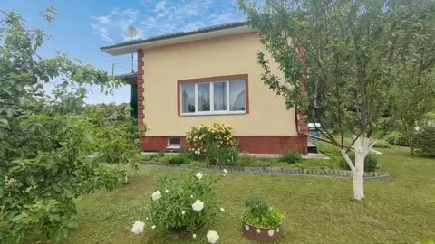 Дом в Калининградская область, Ладушкинский городской округ, пос. ...