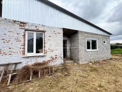 Дом в посёлок Комсомолец, Школьная улица (50 м)