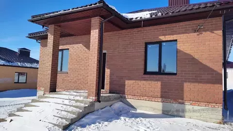 Коттедж в Саратовская область, д. Долгий Буерак ул. Элистинская (75 м)