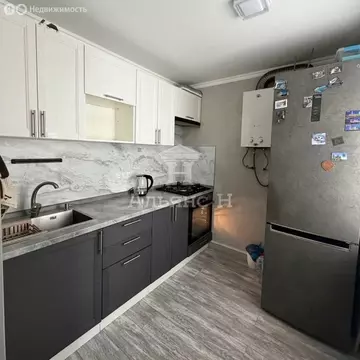 3-комнатная квартира: Азов, Красноармейский переулок, 73 (57 м)