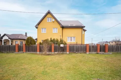 Дом в Калининградская область, Гурьевский муниципальный округ, пос. ...