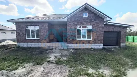 Дом в Белгородская область, Белгородский район, Тавровское с/пос, с. ...