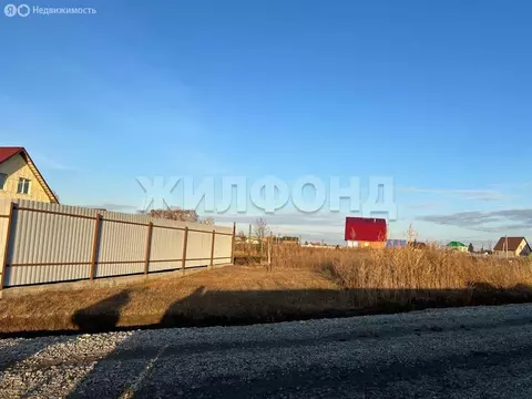 Участок в Чик, Западная улица (10 м)