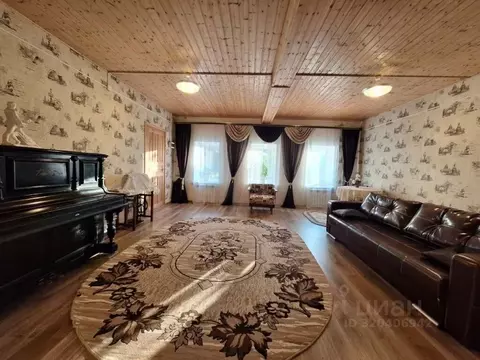 Коттедж в Ивановская область, пос. Лежнево ул. 1-я Интернациональная, ...