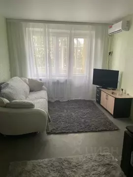 1-к кв. Ростовская область, Таганрог Октябрьская ул., 18-1 (35.0 м)