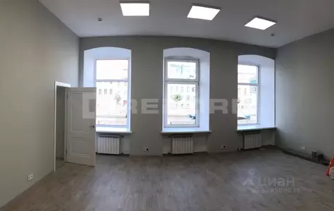 Офис в Санкт-Петербург наб. Реки Фонтанки, 38 (80 м)