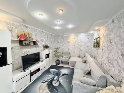 3-к кв. Крым, Симферопольский район, пос. Школьное ул. Мира (68.7 м)