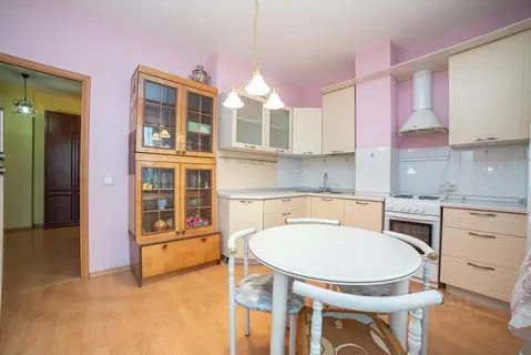 1-к кв. Свердловская область, Екатеринбург ул. Самолетная, 23 (45.4 м)