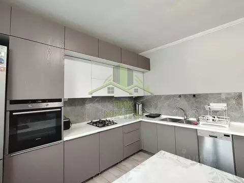 Коттедж в Бурятия, Улан-Удэ Плодово-ягодная опытная станция мкр, ул. ...