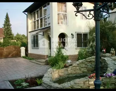 Дом в Омская область, Омск Локомотив СНТ, 245 (45 м)