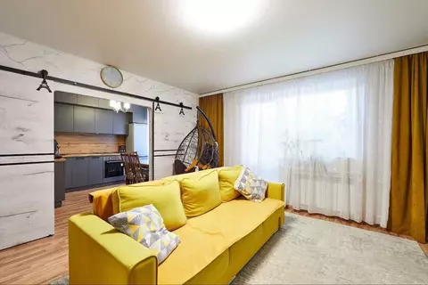 3-к кв. Челябинская область, Челябинск ул. 2-я Эльтонская, 32 (72.8 м)