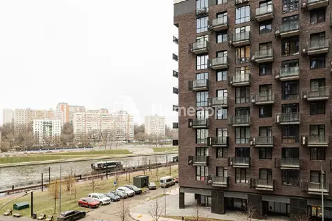 Продается 3-комнатная квартира