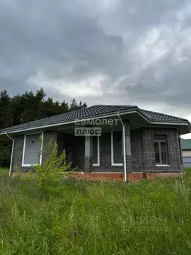 Дом в Курская область, Курский район, Моковский сельсовет, д. Духовец ...