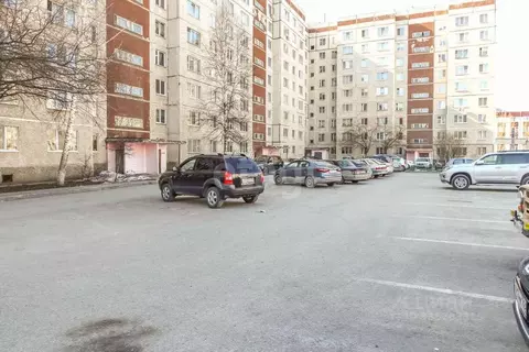 4-к кв. Тюменская область, Тюмень ул. Энергетиков, 45а (77.8 м)