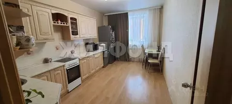 2-к кв. Хакасия, Абакан просп. Дружбы Народов, 52 (67.8 м)