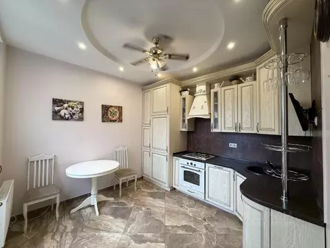 2-к кв. Москва аллея Буковая, 6 (65.2 м)