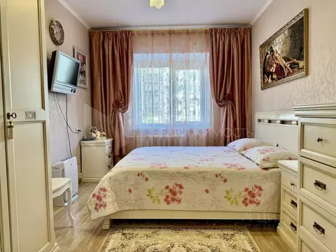 3-к кв. Тюменская область, Тюмень ул. Республики, 86к1 (85.5 м)