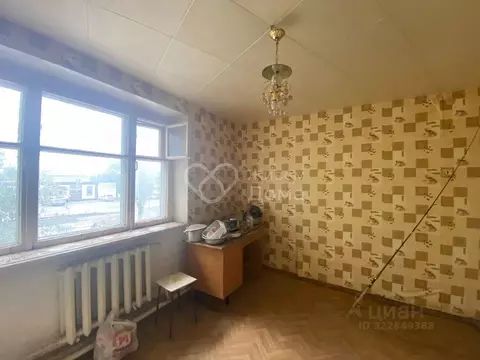 2-к кв. Волгоградская область, Суровикино ул. Орджоникидзе, 65 (59.1 ...