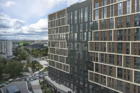 2-к кв. Тюменская область, Тюмень ул. Николая Машарова, 8 (79.2 м)