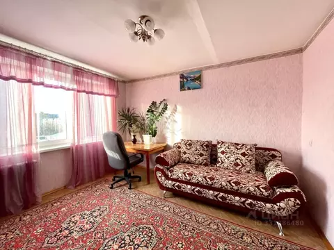 3-к кв. Тюменская область, Тюмень ул. 50 лет Октября, 68 (57.0 м)