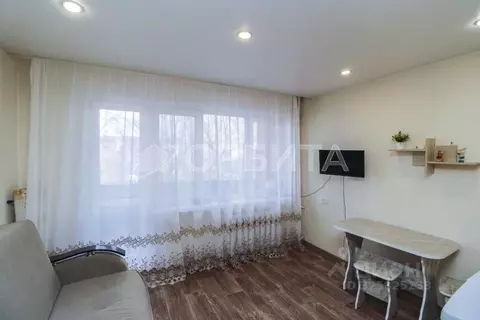 Студия Тюменская область, Тюмень ул. Мельникайте, 113 (18.0 м)