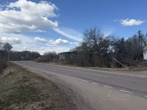 Дом в Ленинградская область, Лужский район, Волошовское с/пос, д. ...