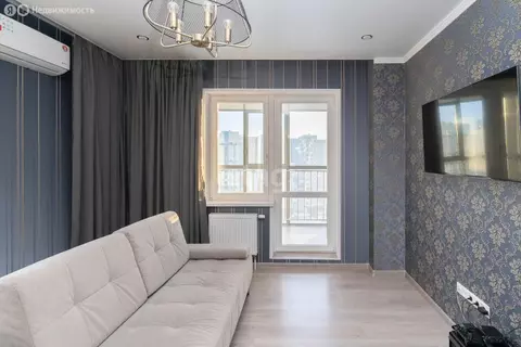 2-комнатная квартира: Тюмень, улица Федюнинского, 64к2 (63.6 м)