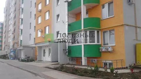 2-к кв. Крым, Евпатория просп. Победы, 91к2 (80.7 м)