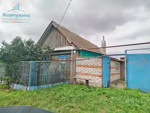 Дом в Ульяновская область, Мелекесский район, Лебяжинское с/пос, с. ...