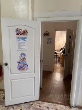 Помещение свободного назначения в Пермский край, с. Карагай ул. ...