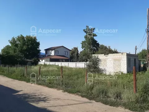 Участок в Волгоградская область, Среднеахтубинский район, Ахтубинское ...