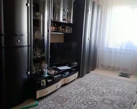 3-к кв. Омская область, Омск Солнечный мкр, ул. Комкова, 7Б (49.8 м)