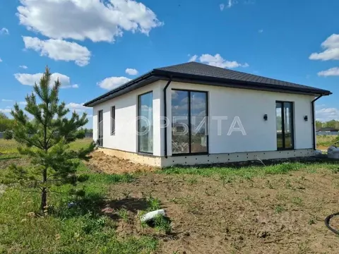 Дом в Тюменская область, Тюменский район, Новокаменский кп ул. ...