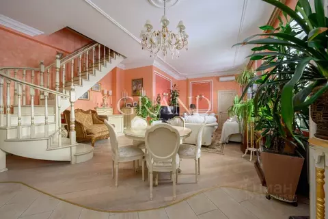 4-к кв. Москва Чистопрудный бул., 23С1 (129.3 м)