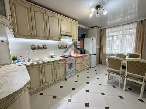 3-к кв. Ставропольский край, Ессентуки ул. Орджоникидзе, 84к6 (78.2 м)
