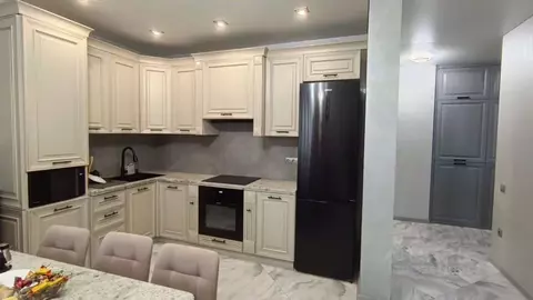 2-к кв. Курская область, Курск просп. Вячеслава Клыкова, 9Б (73.4 м)